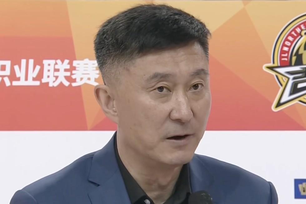 开云体育官网-杜锋：吉林的三分球让我们压力巨大，靠防守的统一性赢下比赛